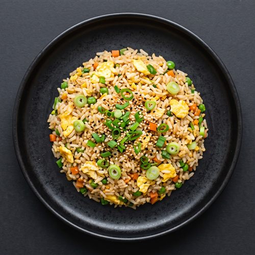 Fried Rice Box met ei en groenten